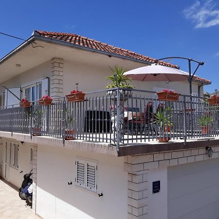 Quality Vila "Comfort" Трогир Экстерьер фото