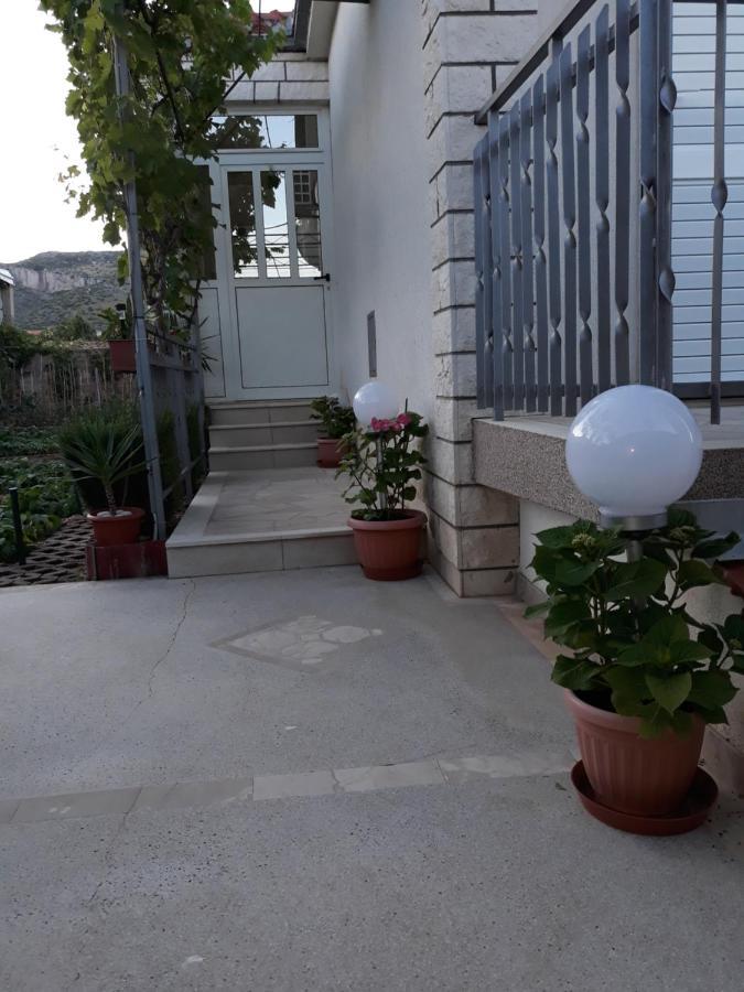 Quality Vila "Comfort" Трогир Экстерьер фото