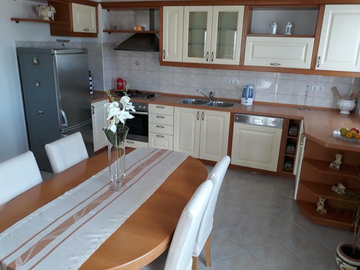 Quality Vila "Comfort" Трогир Экстерьер фото